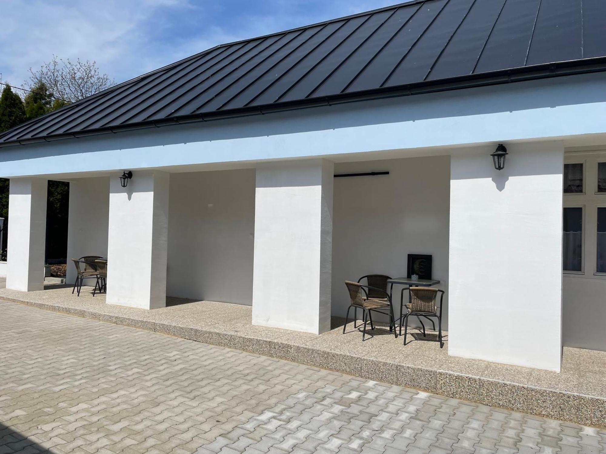 Apartmany Modry Dom Podhájska Exteriör bild